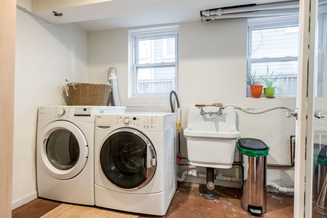 1032 Clinton Avenue, Oak Park, IL 60304