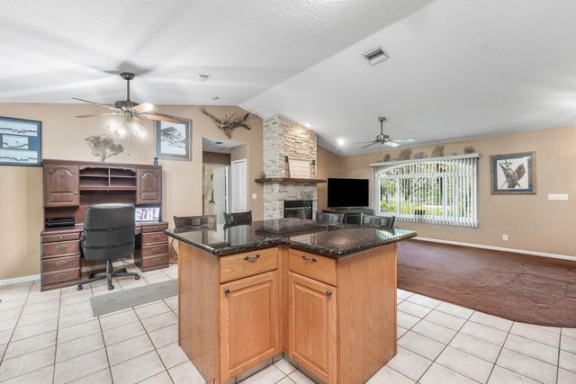 13548 74th Street N, West Palm Beach, FL 33412