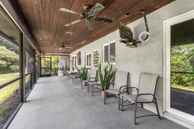 13548 74th Street N, West Palm Beach, FL 33412