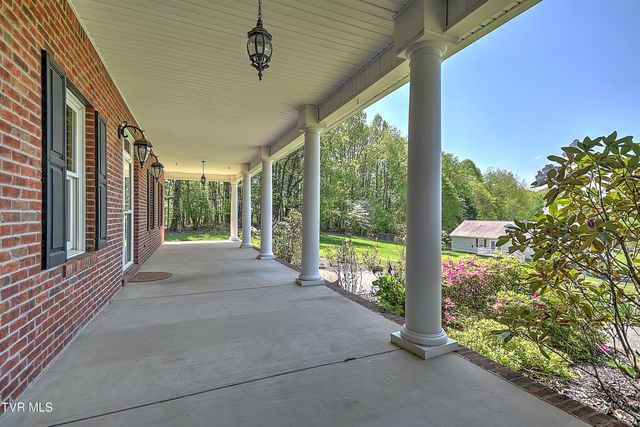 343 Barr Road, Blountville, TN 37617