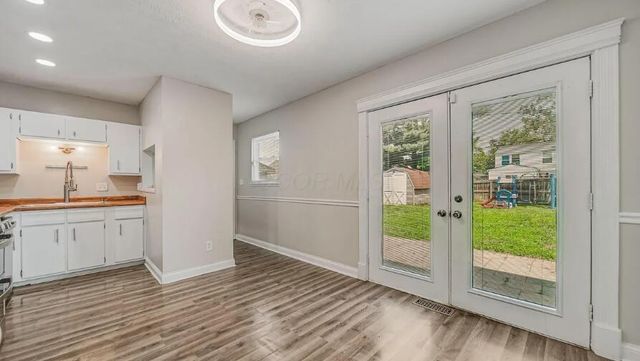 3600 Manila Drive, Westerville, OH 43081
