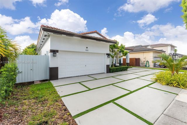 6265 SW 161st Place, Miami, FL 33193