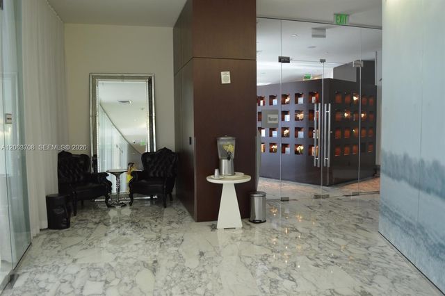 475 Brickell Avenue 1814, Miami, FL 33131