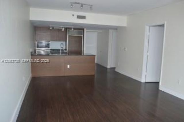 475 Brickell Avenue 1814, Miami, FL 33131