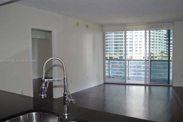475 Brickell Avenue 1814, Miami, FL 33131