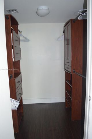 475 Brickell Avenue 1814, Miami, FL 33131