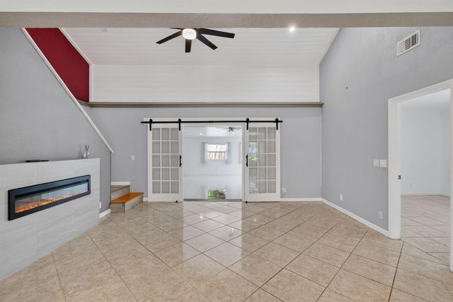 2388 Zeder Avenue, Delray Beach, FL 33444