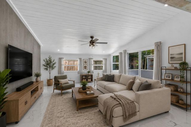 2388 Zeder Avenue, Delray Beach, FL 33444