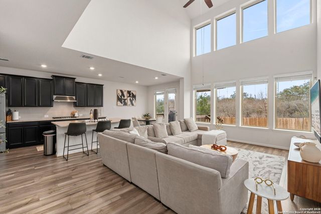 9565 Witten Drive, San Antonio, TX 78254