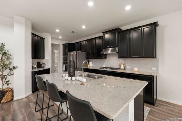 9565 Witten Drive, San Antonio, TX 78254