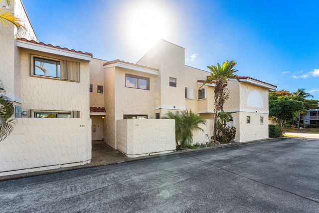 236 SE 10th Avenue, Pompano Beach, FL 33060