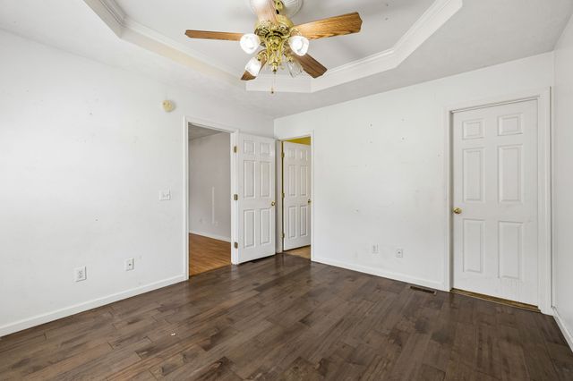510 Corlew Cir, White Bluff, TN 37187