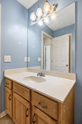 510 Corlew Cir, White Bluff, TN 37187