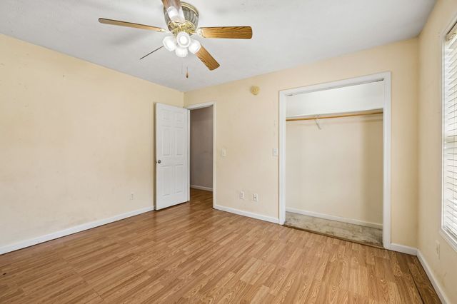 510 Corlew Cir, White Bluff, TN 37187