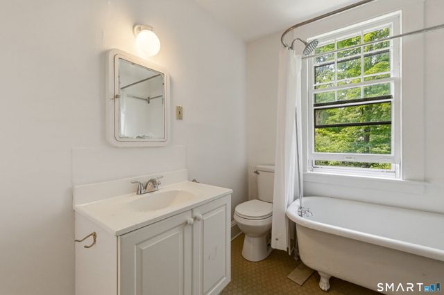 46 Old Mill Lane, West Hartford, CT 06107