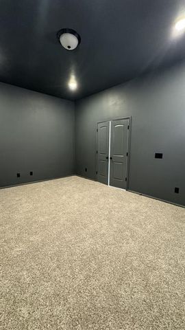 8005 NW 146th Street, Oklahoma City, OK 73142