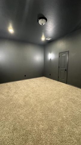 8005 NW 146th Street, Oklahoma City, OK 73142