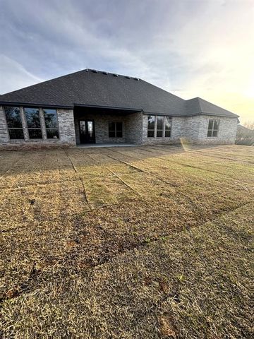 8005 NW 146th Street, Oklahoma City, OK 73142