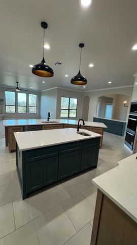 8005 NW 146th Street, Oklahoma City, OK 73142