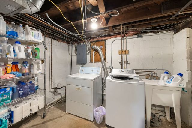 958 Campbell Street, Joliet, IL 60435