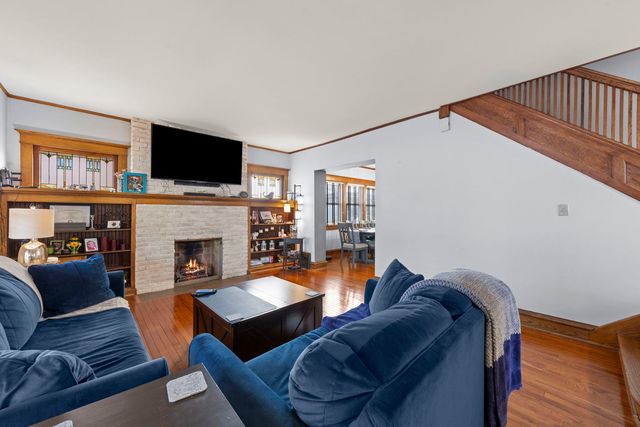 958 Campbell Street, Joliet, IL 60435