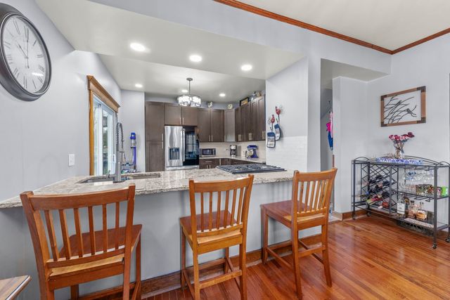 958 Campbell Street, Joliet, IL 60435