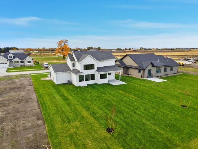 1911 NE Pond View Court, Ankeny, IA 50021