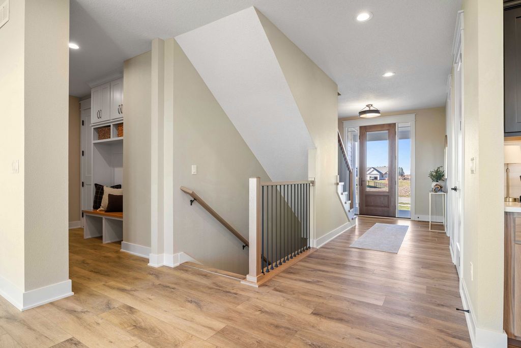 1911 NE Pond View Court, Ankeny, IA 50021