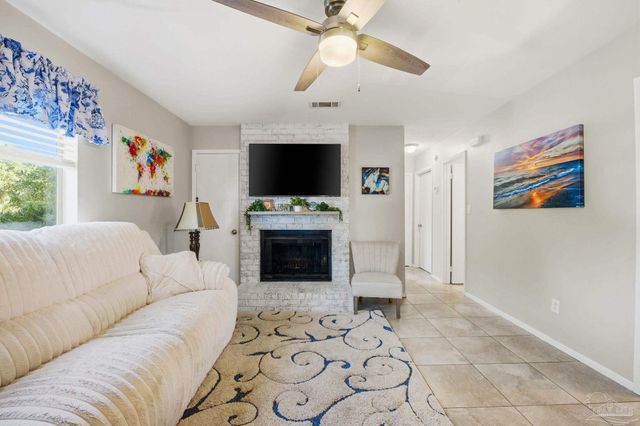 3563 Southwind Dr A and B, Gulf Breeze, FL 32563