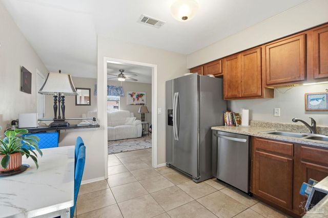 3563 Southwind Dr A and B, Gulf Breeze, FL 32563