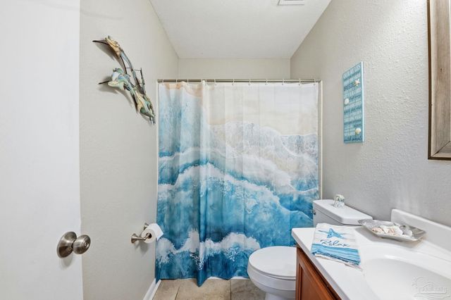 3563 Southwind Dr A and B, Gulf Breeze, FL 32563