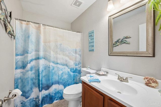 3563 Southwind Dr A and B, Gulf Breeze, FL 32563