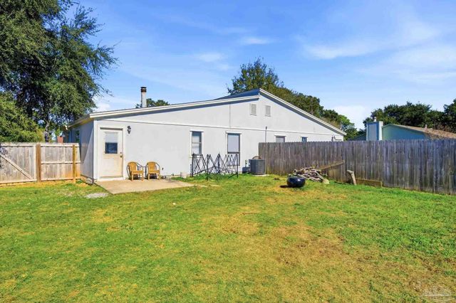 3563 Southwind Dr A and B, Gulf Breeze, FL 32563