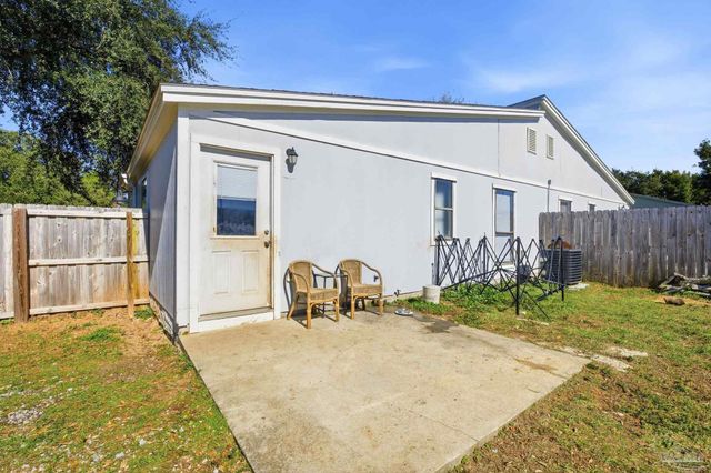 3563 Southwind Dr A and B, Gulf Breeze, FL 32563