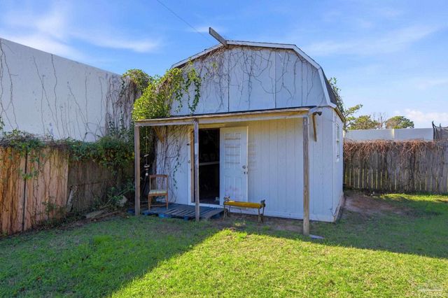 3563 Southwind Dr A and B, Gulf Breeze, FL 32563