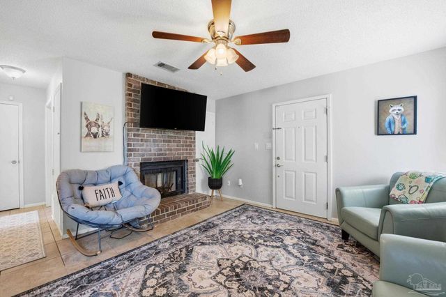 3563 Southwind Dr A and B, Gulf Breeze, FL 32563