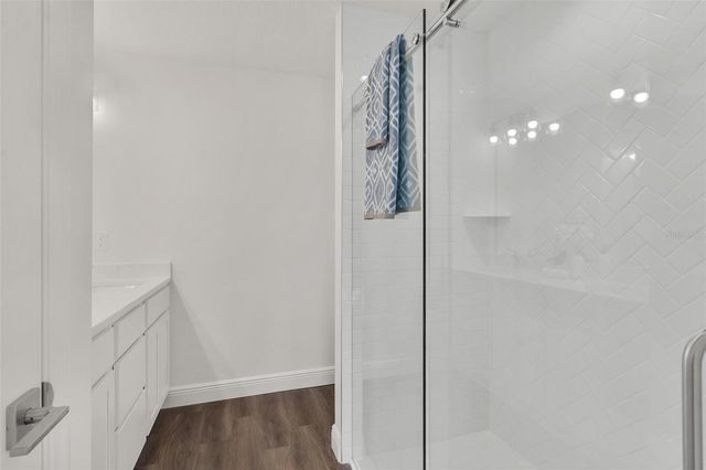 2011 EDGEWOOD AVENUE, Leesburg, FL 34748