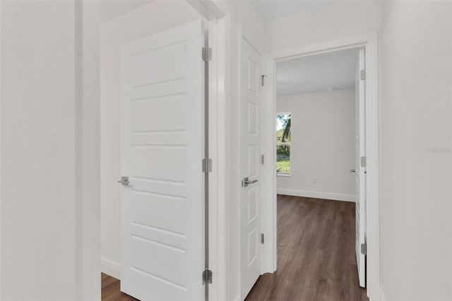 2011 EDGEWOOD AVENUE, Leesburg, FL 34748