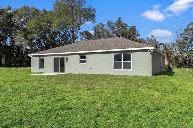 2011 EDGEWOOD AVENUE, Leesburg, FL 34748