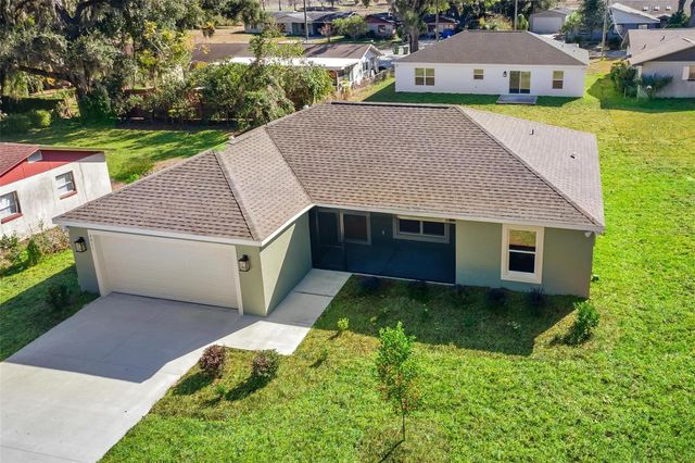 2011 EDGEWOOD AVENUE, Leesburg, FL 34748