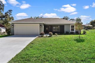 2011 EDGEWOOD AVENUE, Leesburg, FL 34748