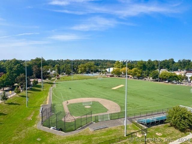 215 Stillwater Avenue 412, Stamford, CT 06902