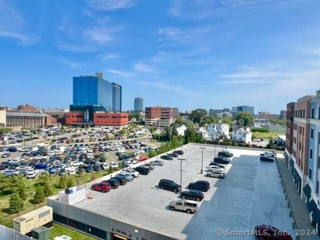 215 Stillwater Avenue 412, Stamford, CT 06902