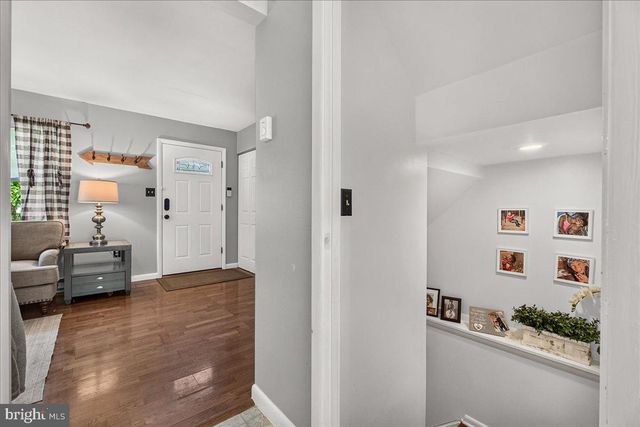 42 WENNER DR, Brunswick, MD 21716