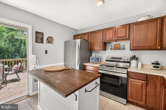 42 WENNER DR, Brunswick, MD 21716