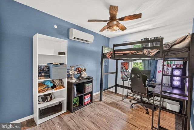 42 WENNER DR, Brunswick, MD 21716
