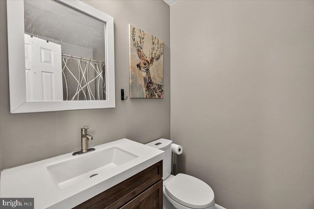 42 WENNER DR, Brunswick, MD 21716