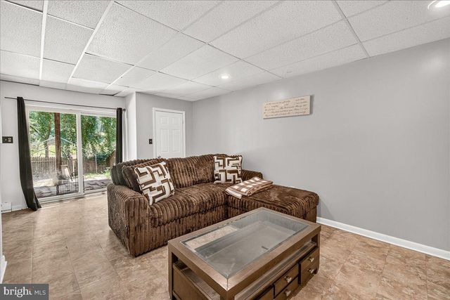 42 WENNER DR, Brunswick, MD 21716