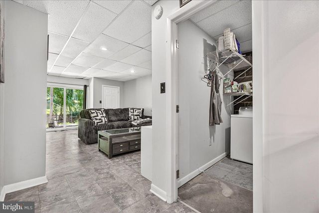 42 WENNER DR, Brunswick, MD 21716
