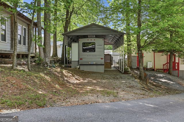 1052 Mountain Shadows Drive, Cleveland, GA 30528